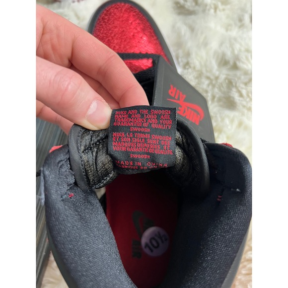 👟Nike Air Jordan 1 Retro High OG Chenille Varsity Red Shoes Womens size 10 1/2 - Picture 11 of 12